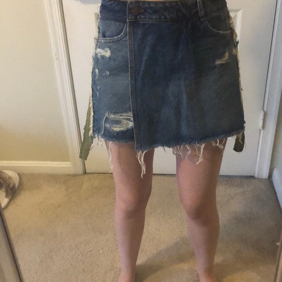 Zara Denim Skort - Picture 4 of 5